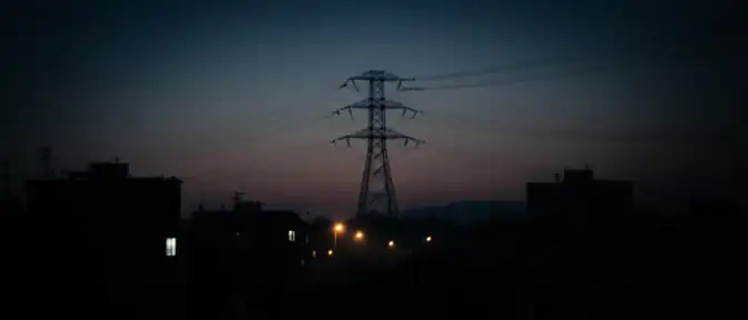 Свет возвращается в Севастополь: энергетическая система города справляется с нагрузкой в условиях дефицита