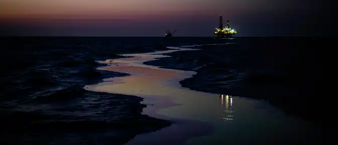 Экологическая угроза в Мексиканском заливе: разлив нефтепродуктов на платформе Pemex