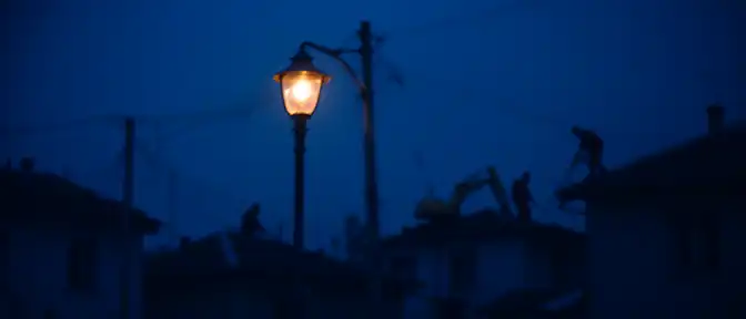 Технические сбои в электросетях привели к временному отключению света в Коктебеле и двух районах Крыма